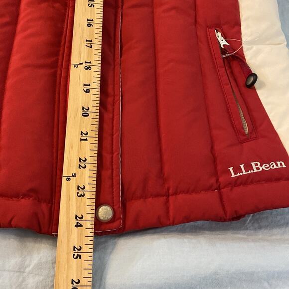 L.L. Bean Women’s Red and Ivory Goose Down Puffer Jacket Size Small - Picture 5 of 8